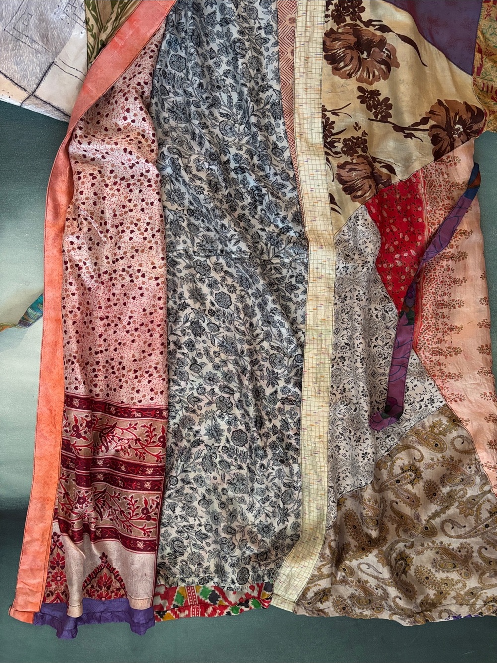 Sacred Threads Silk Robe Kimono - Picture 6 of 12